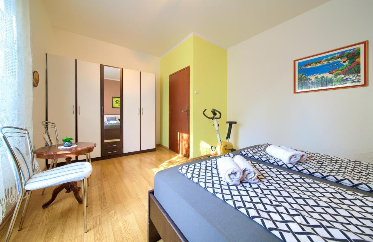 Apartments Petra 克尔克 外观 照片