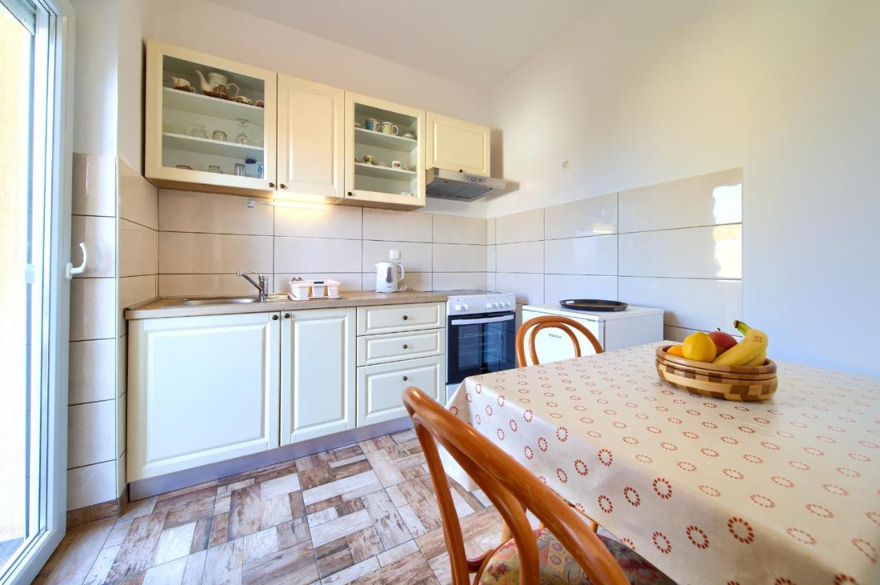Apartments Petra 克尔克 外观 照片